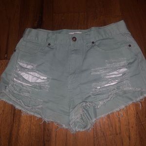 high-waisted jean shorts. distressed.